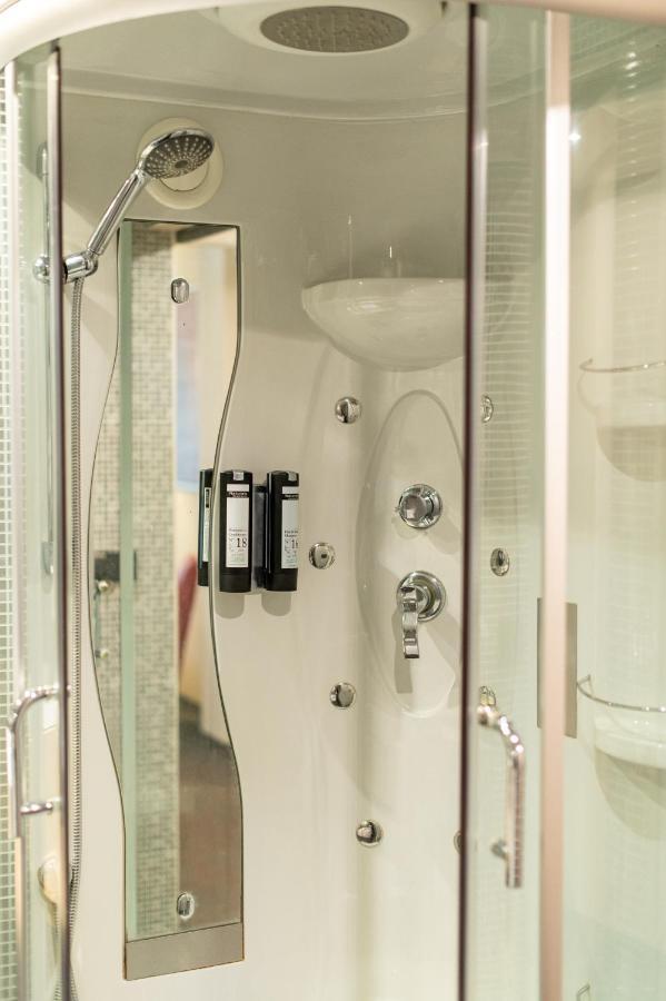 Hotel & Aparthotel Alize Mouscron Εξωτερικό φωτογραφία